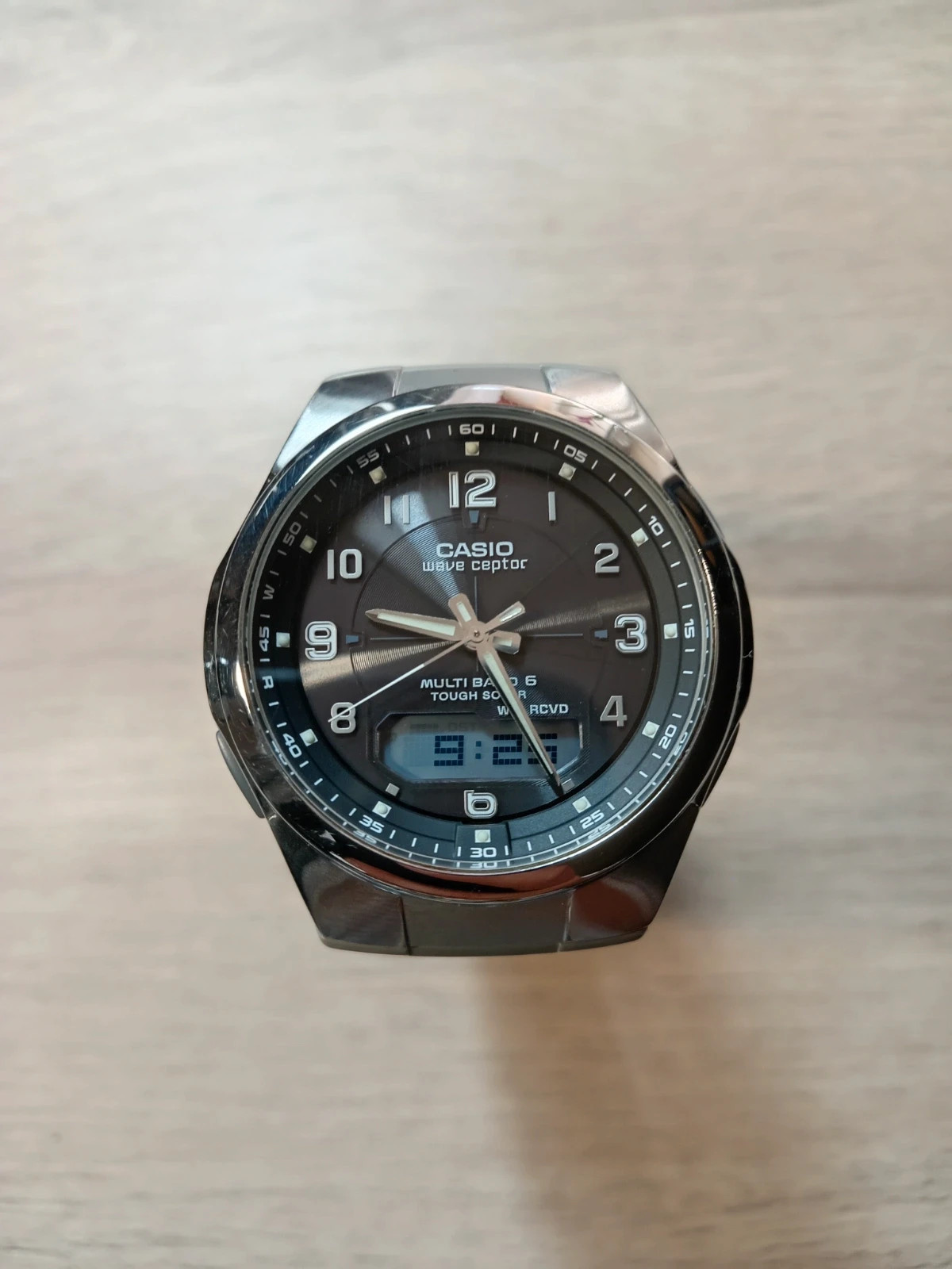 Casio Wave Ceptor WVA-M600 1