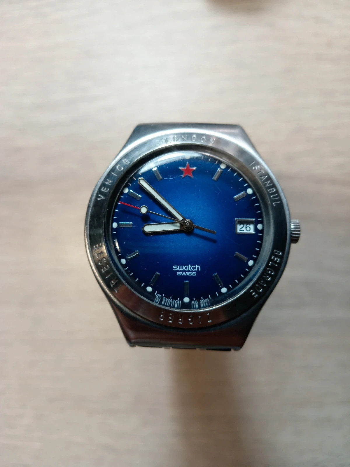 Swatch Irony Big "From Russia With Love" YGS423 2