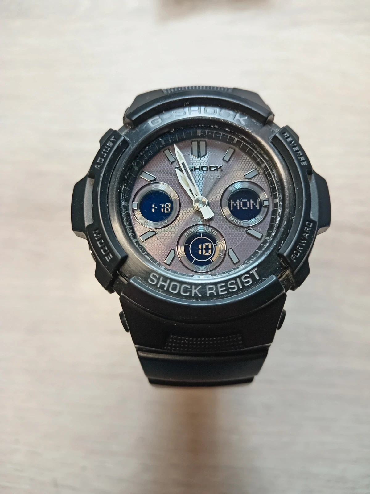 Casio G-shock AWG-M100B-1AER 1
