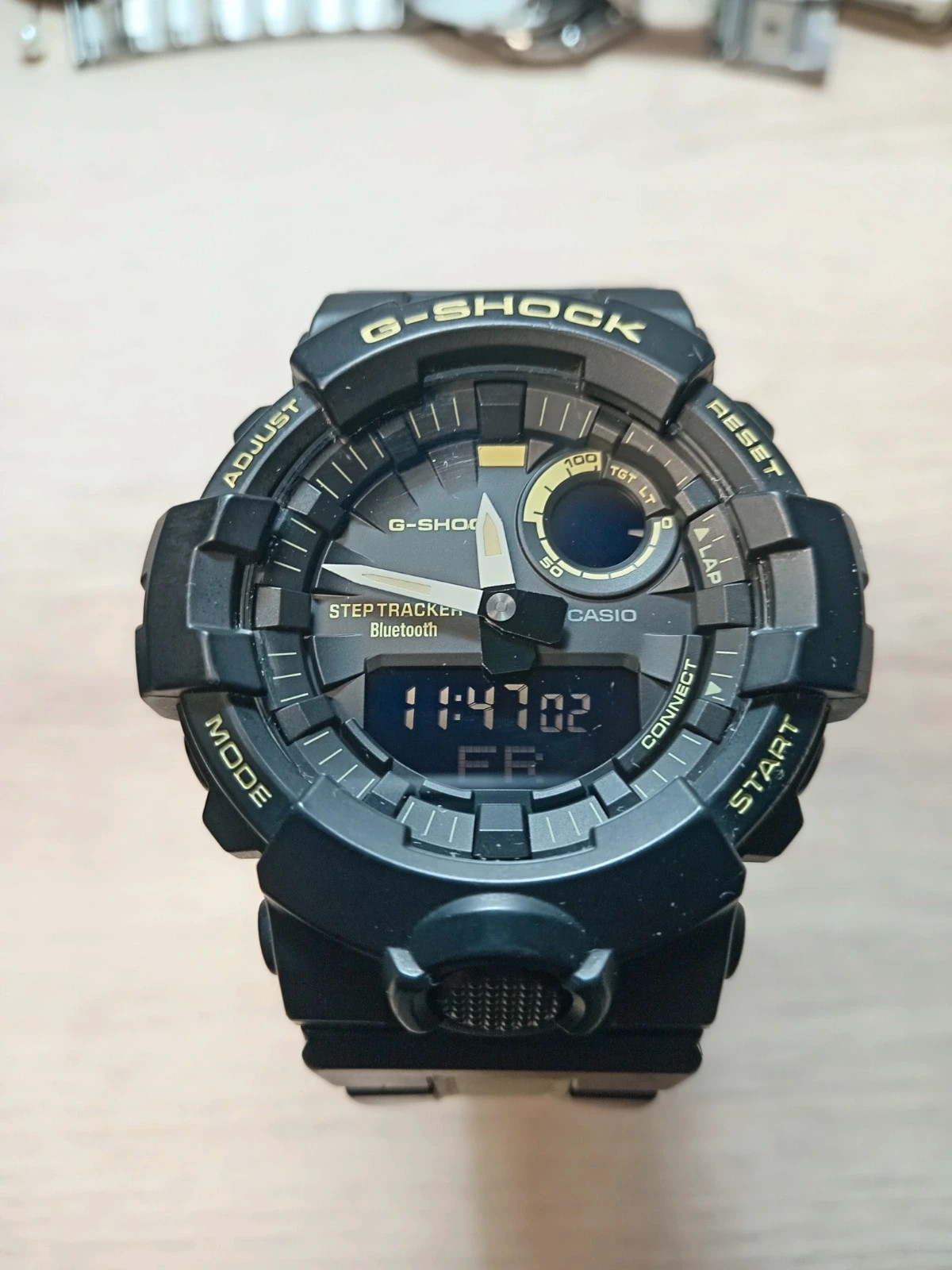 Casio G-shock GNA-800-LU-1A1ER 1