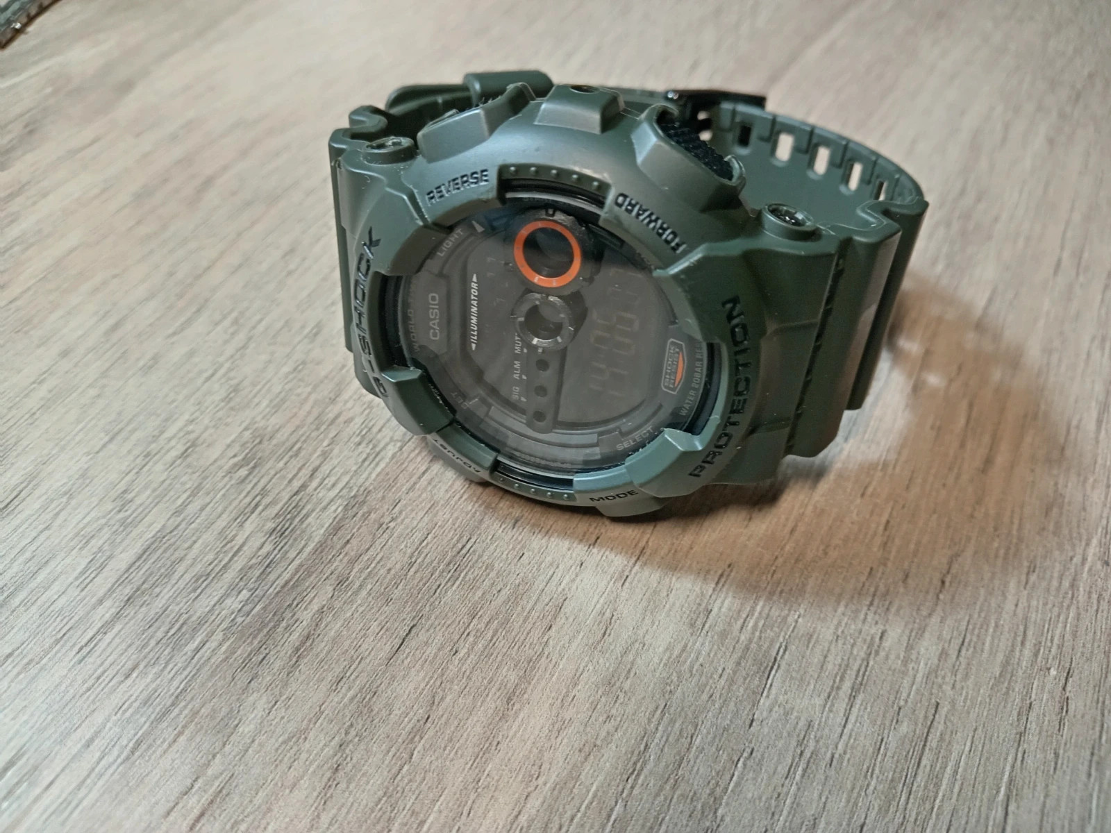 Casio G-shock GD-100-MS 2