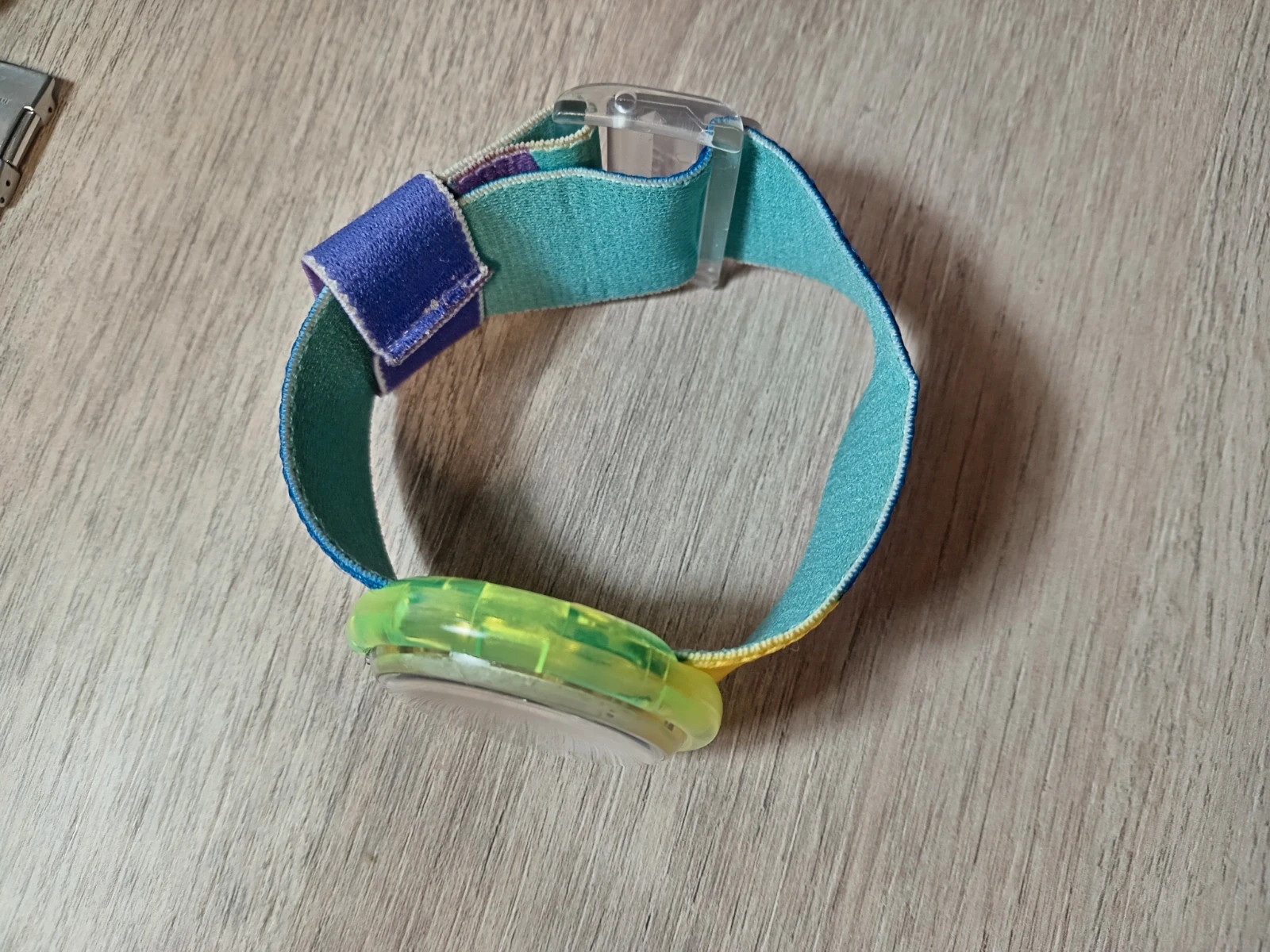 Swatch Pop PWK138 Aqua Club 4