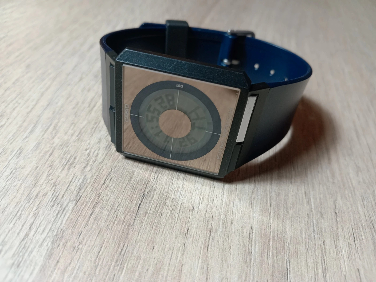 Casio Filmwatch FS02 3