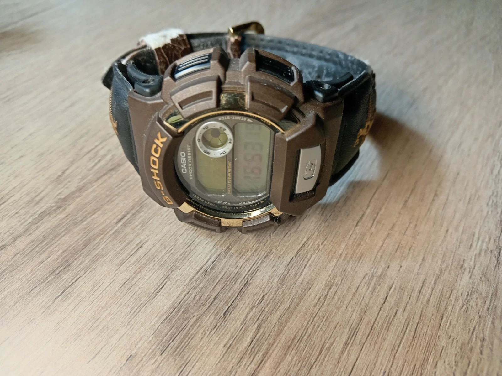 Casio G-shock DW-9500RL-5 3