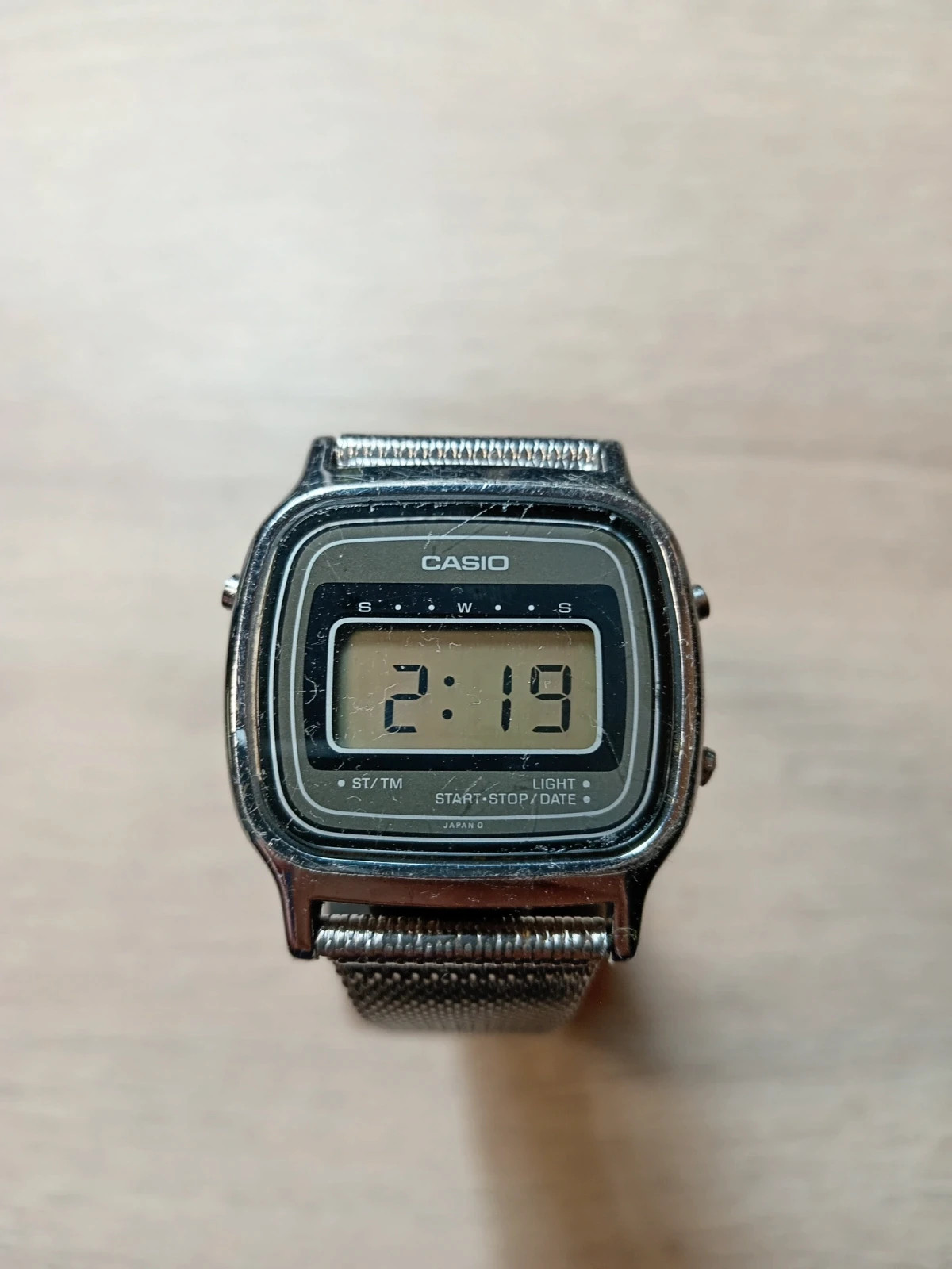 Casio 76B-411 1