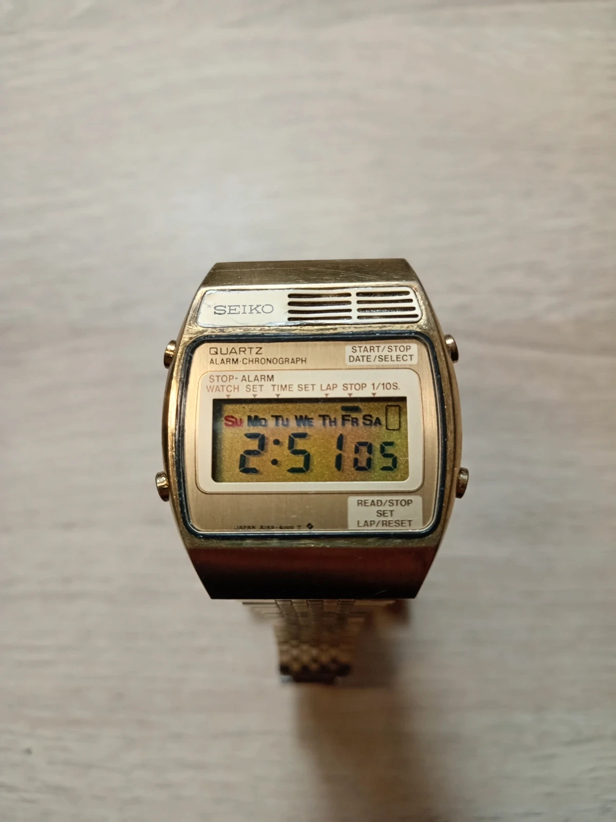 Seiko A159-4000G 1