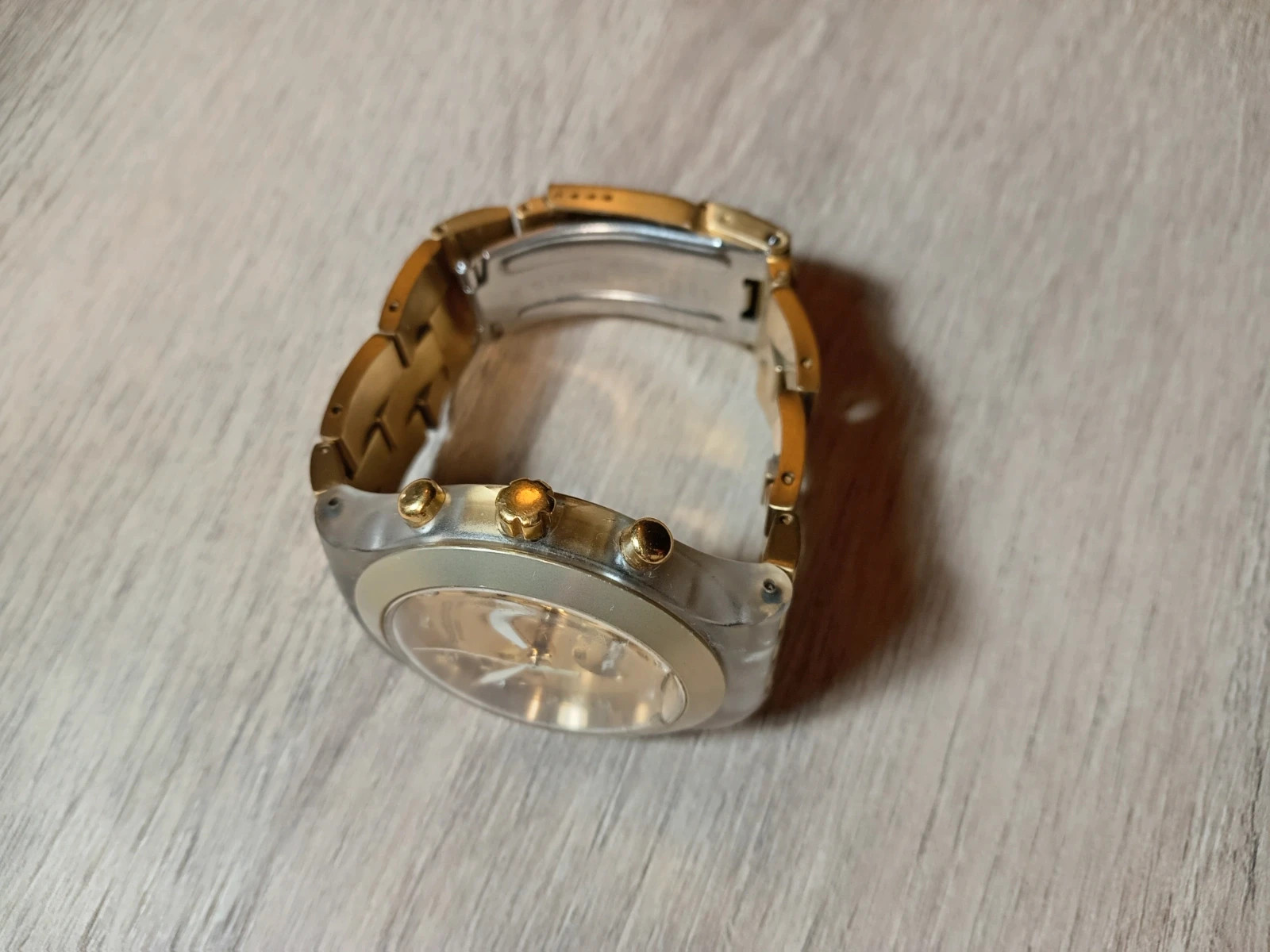 Swatch Datejust SVCK4032G 3