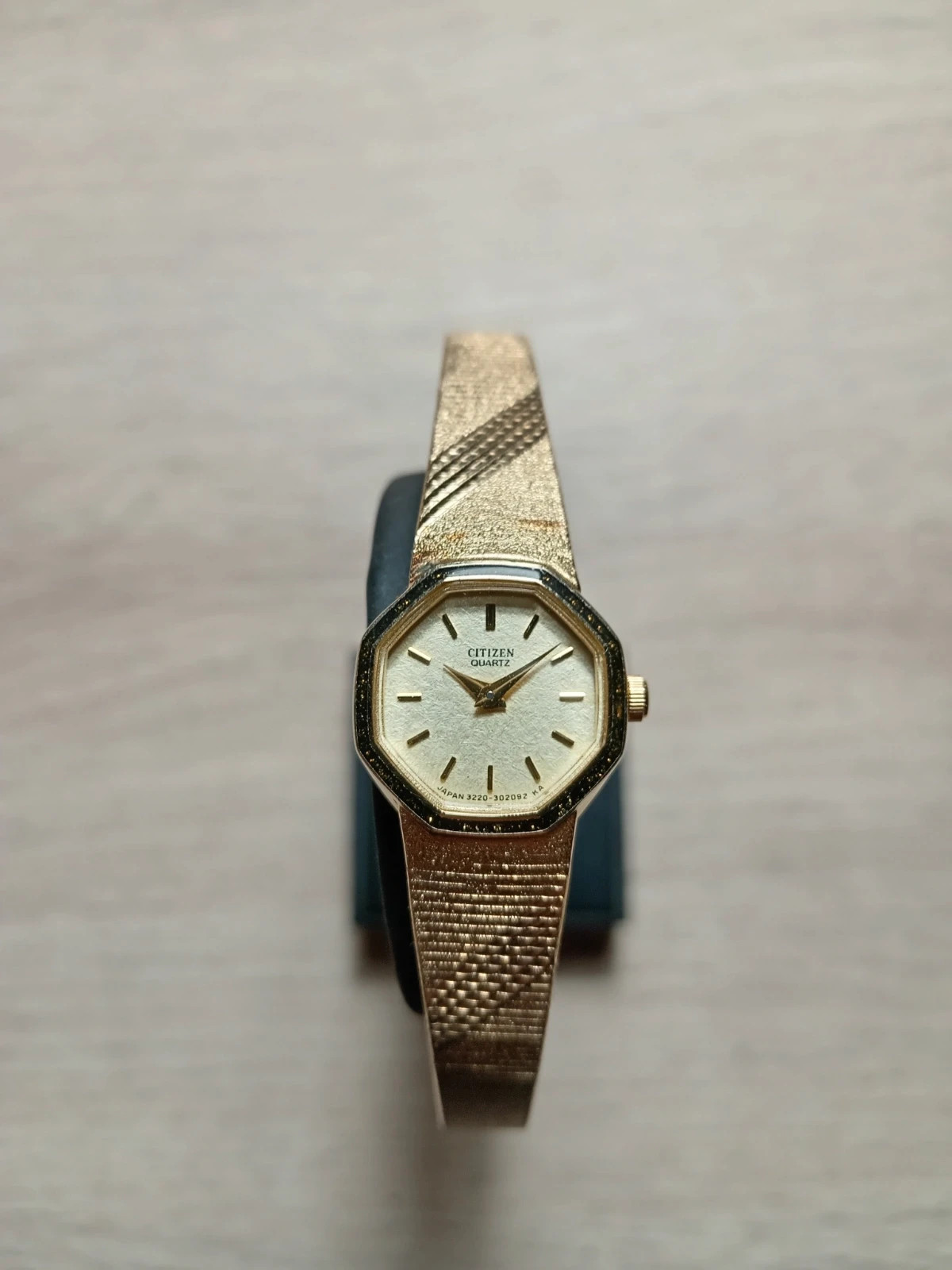 Citizen Quartz 3220-324579 1