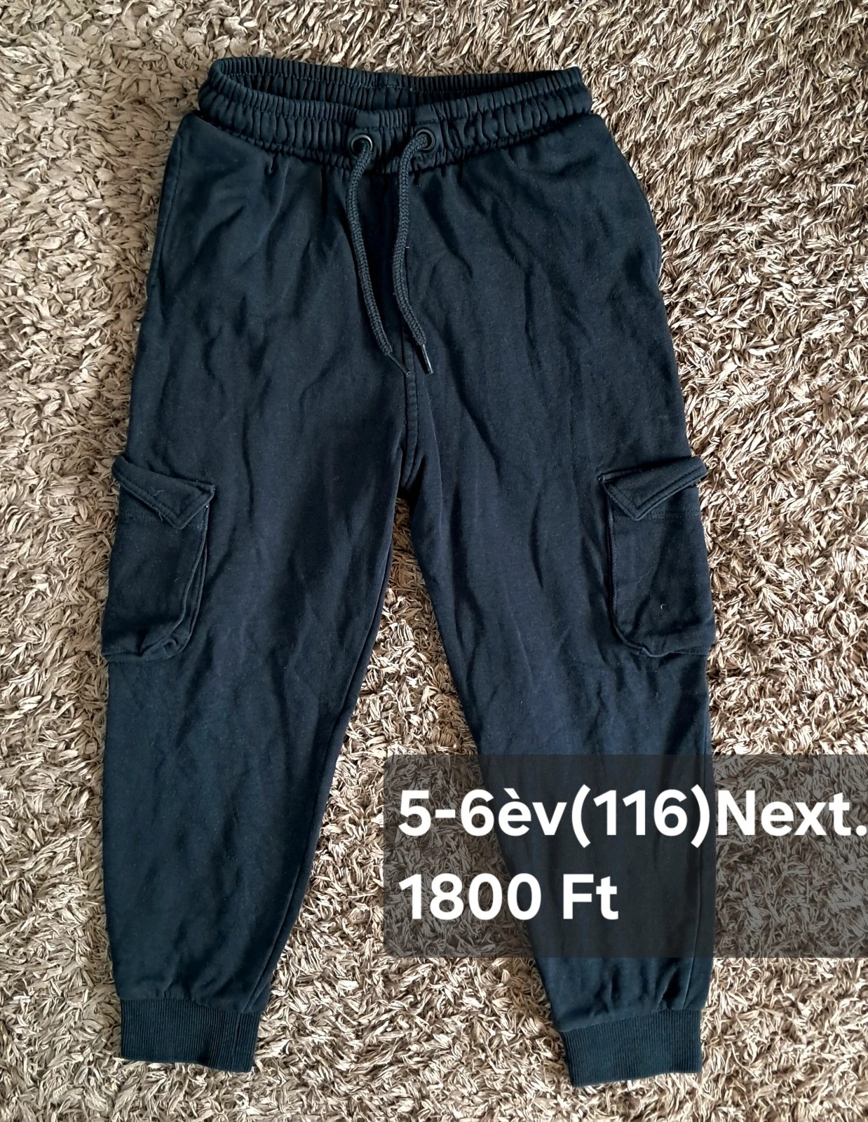 Oldalt zsebes jogger 1