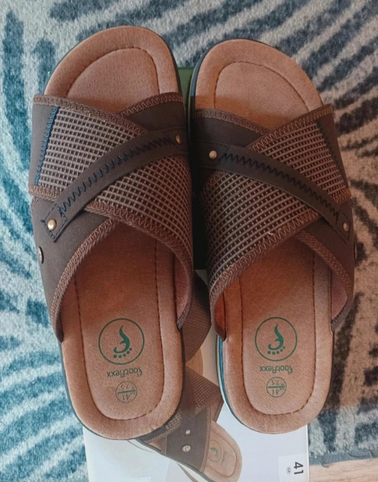Férfi papucs 2