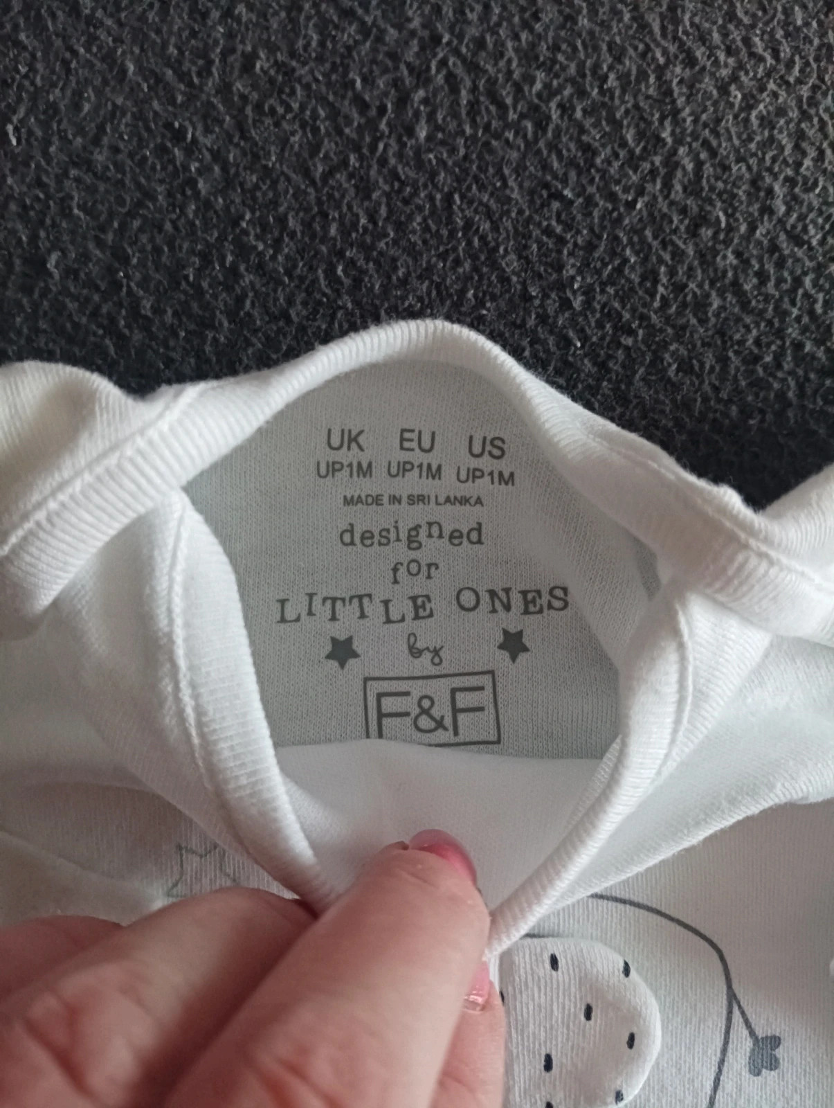 Fiú body 2