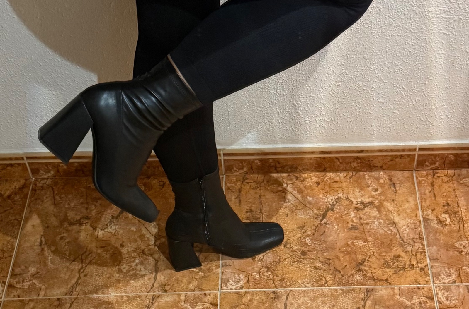 Botines negros 4