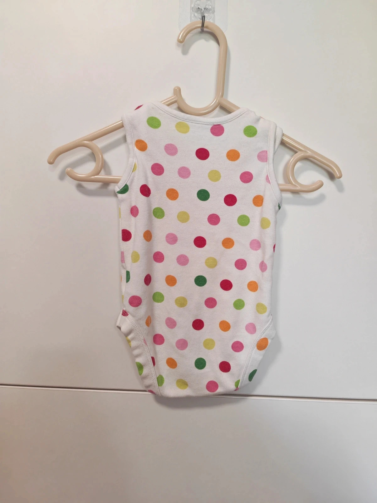 2db ujjatlan body 62,68 3