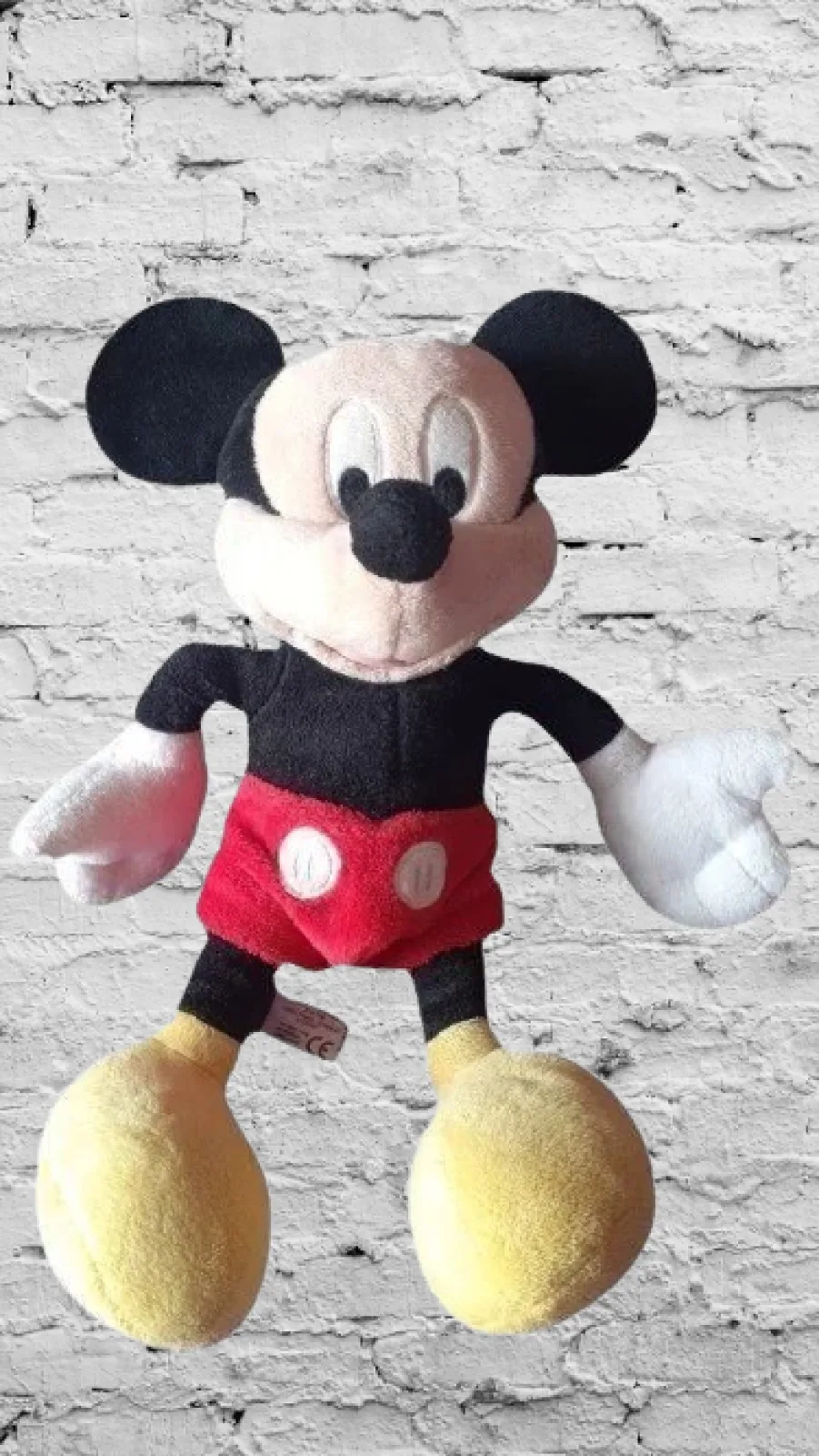 30 cm-es Mickey plüss 1