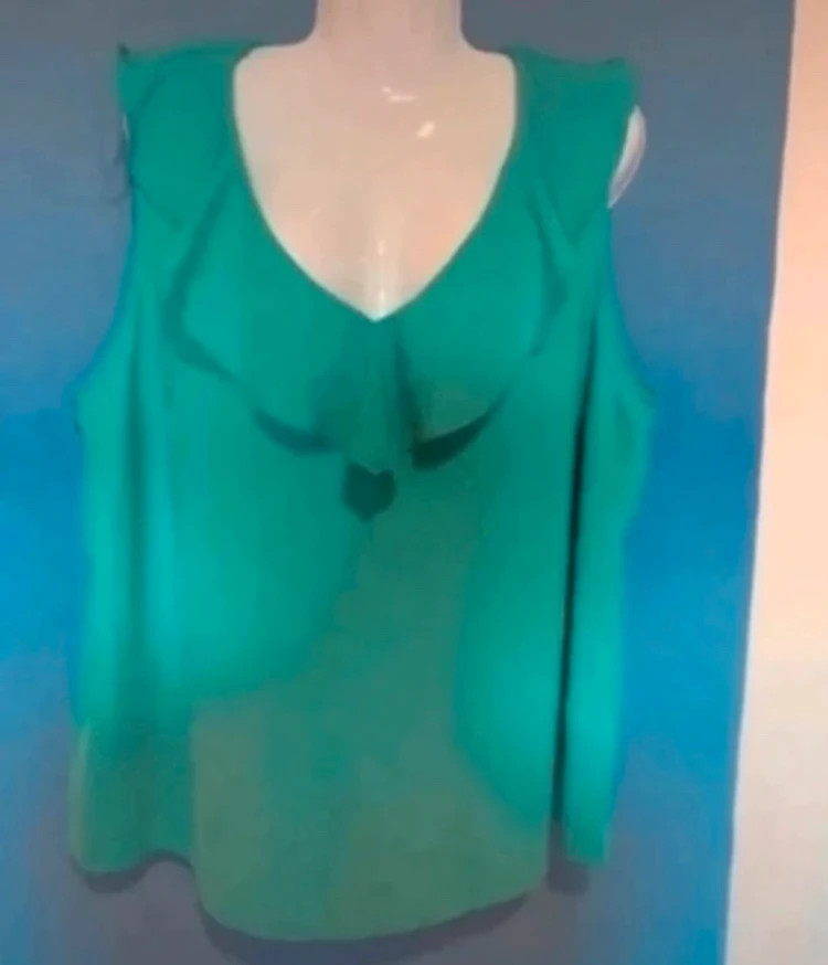 💚 Gyönyörű új, címkés Dunnes Stores smaragdzöld fodros blúz 2
