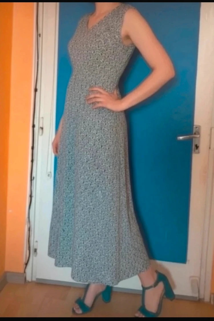 Különleges csavart hátú elegáns maxiruha (M-L) 2
