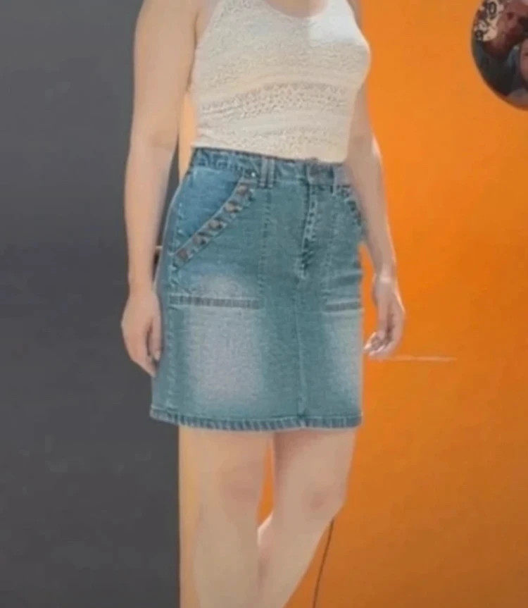 🌟 ÚJ Farmer hatású sztreccs szoknya (Hibátlan, L-XL / 0XL) 1