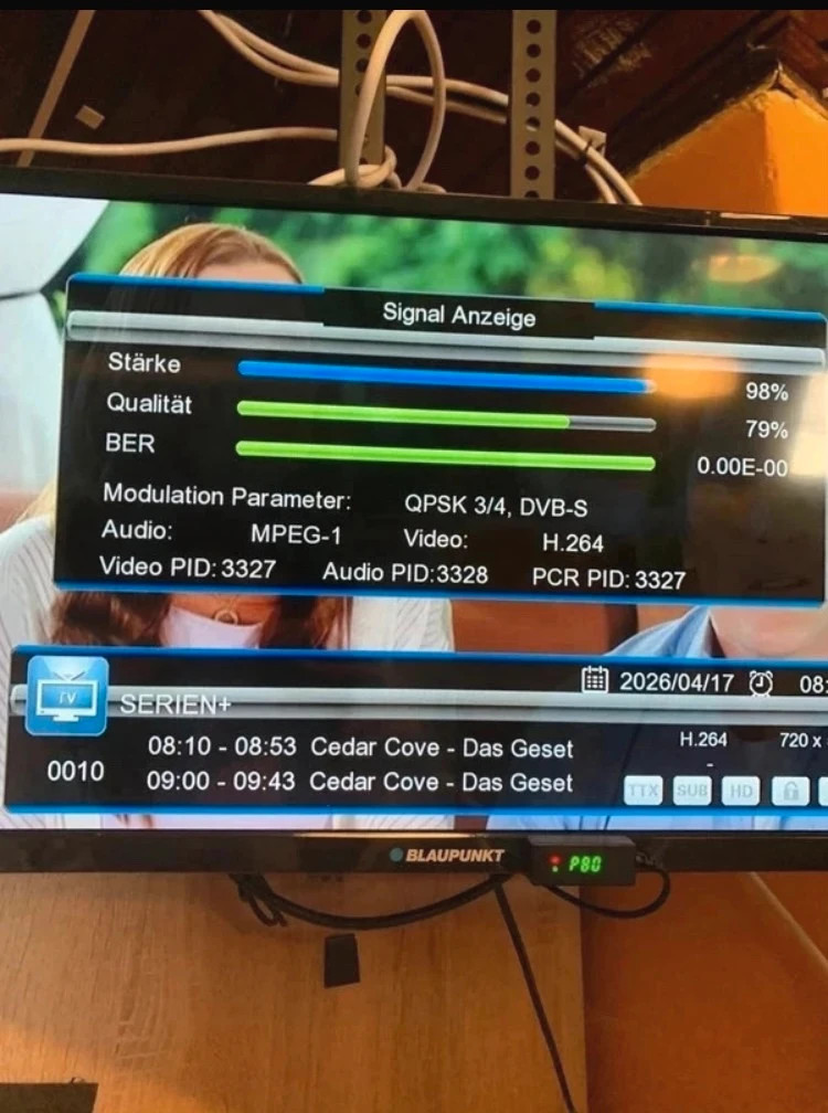 Megkímélt D-Color mini HD műholdvevő (Set-Top Box) + tartozékok 2