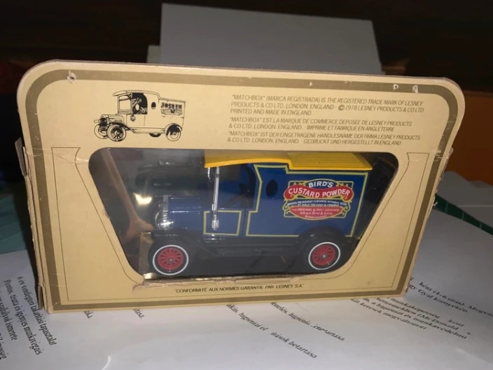 Matchbox Models of Yesteryear Y-12 1912 Ford T Van (Bird's Custard Powder) 1