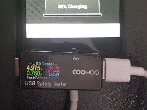 Charging via USB-A (Huawei)