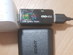 Recharging via RAVPower Fast Charger