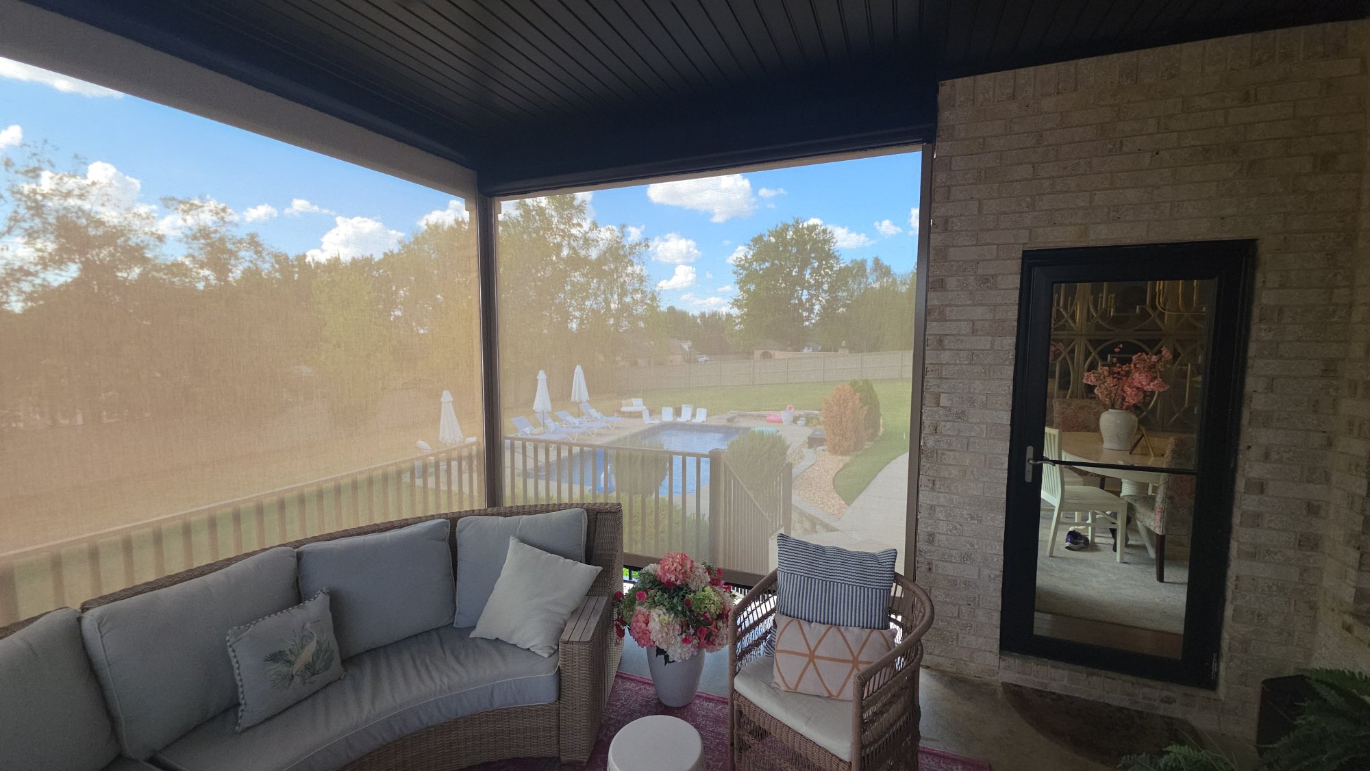 Motorized retractable screens in Cave springs, Arkansas — finished installation