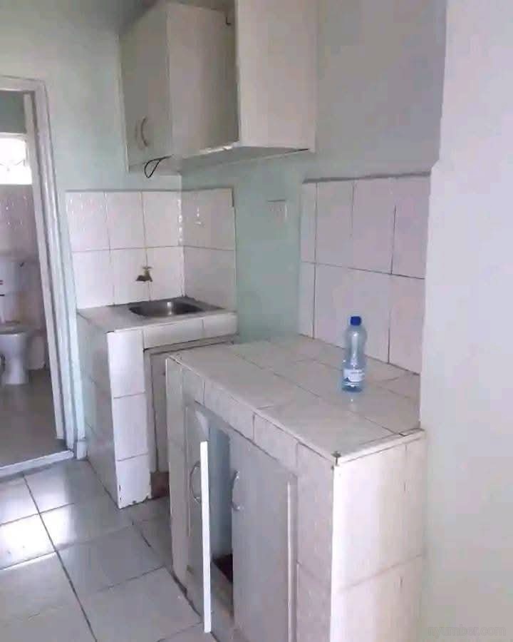 Bedsitter in Langas - Main Image