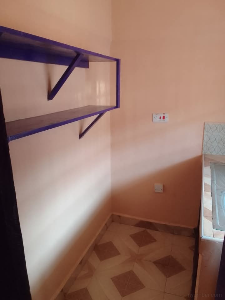 2 bedroom apartment - Image 7