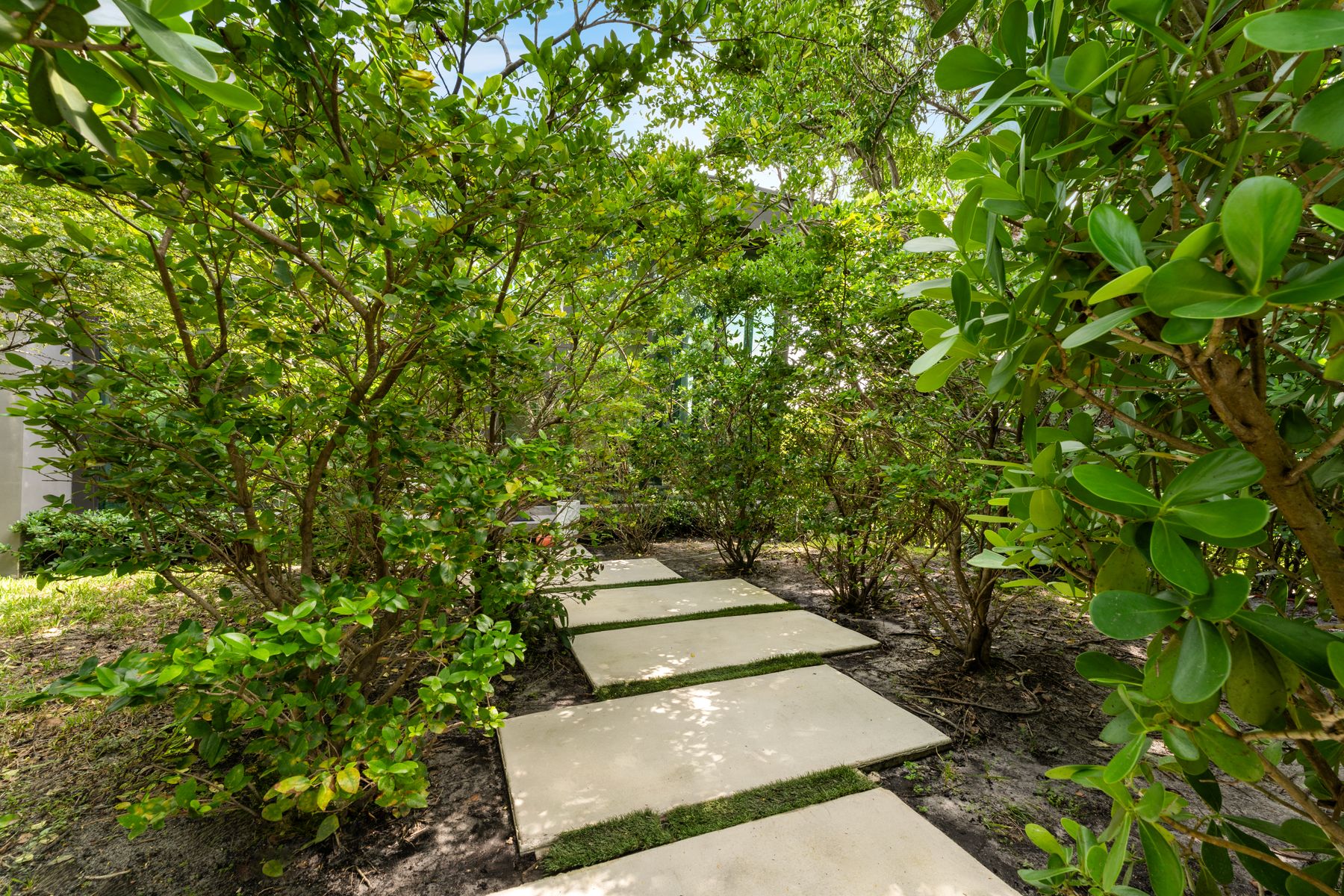 624 N Victoria Park Rd _1oakstudios_03