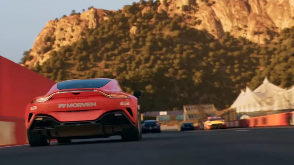 Aston Martin GT4 sur circuit dans le trailer de Clutch