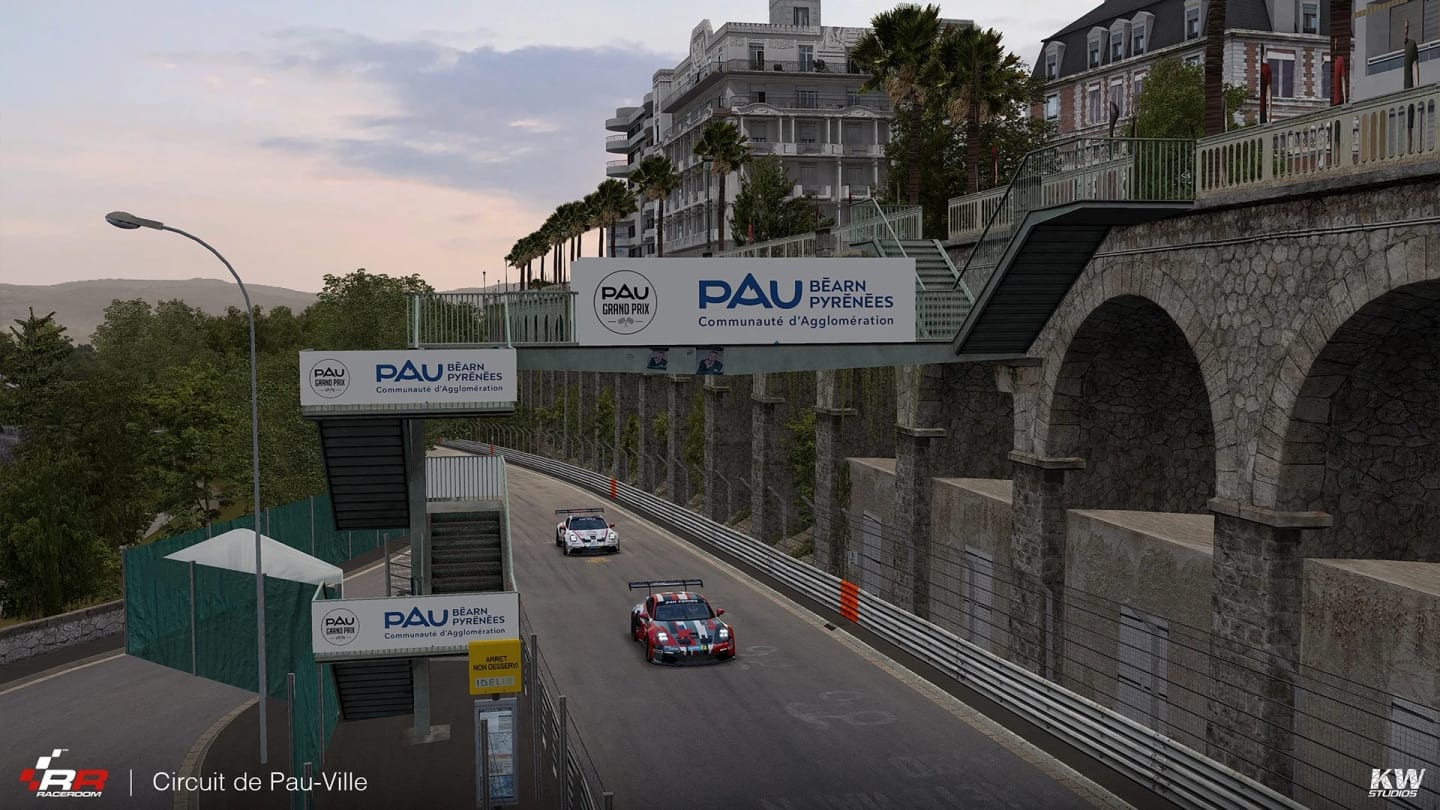 Soldes d'ete RaceRoom 2026 avec 50 pour cent de reduction sur tout le contenu