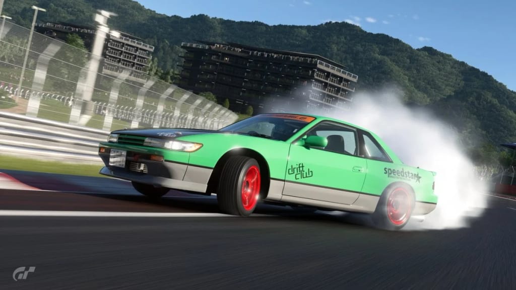 Nissan Silvia en drift dans Gran Turismo 7