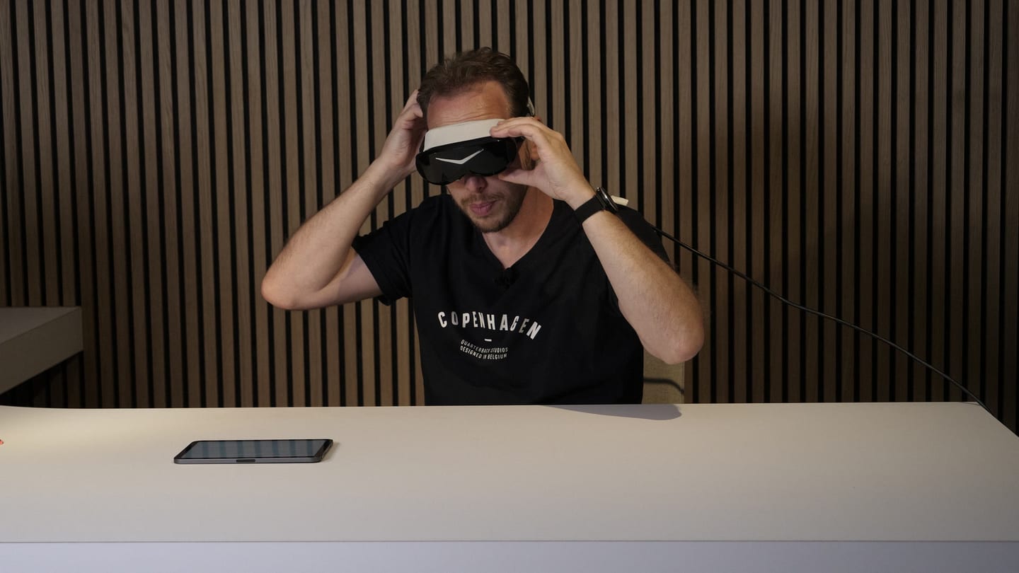 Le Pimax Dream Air porte sur la tete