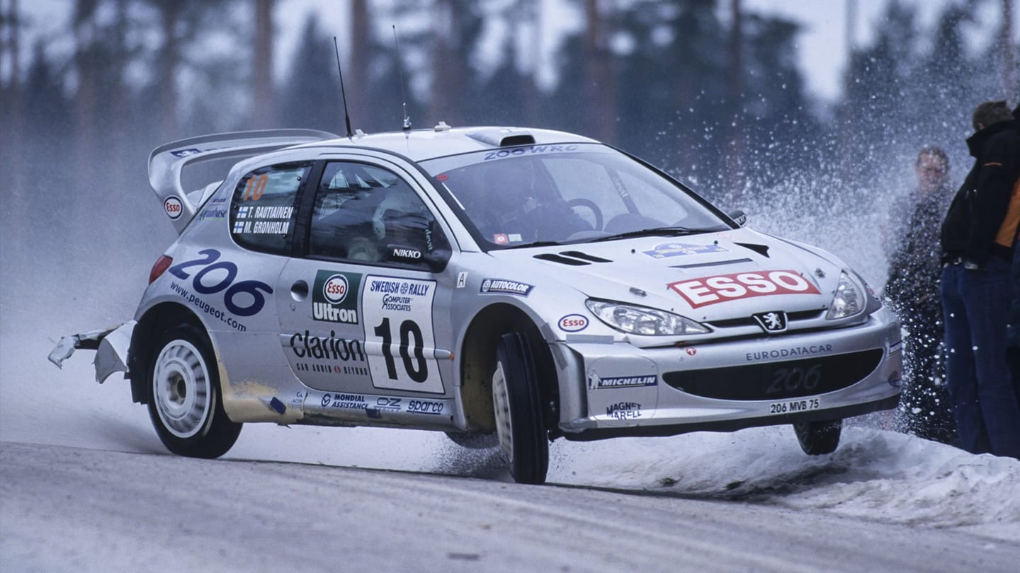 Assetto Corsa Rally 0.6 : Peugeot 206 WRC, VW Polo GTI R5 et Audi Quattro se dévoilent au son