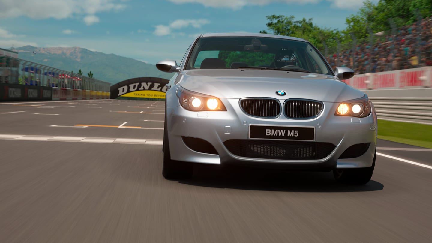BMW M5 E60 V10 dans Gran Turismo 7 Spec IV