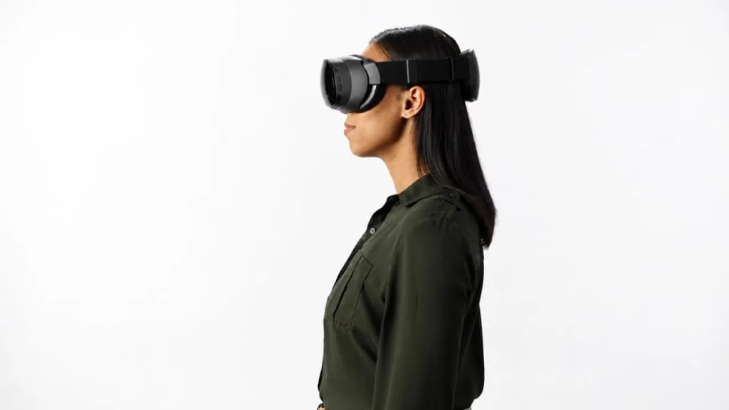 Le casque Steam Frame vu de face