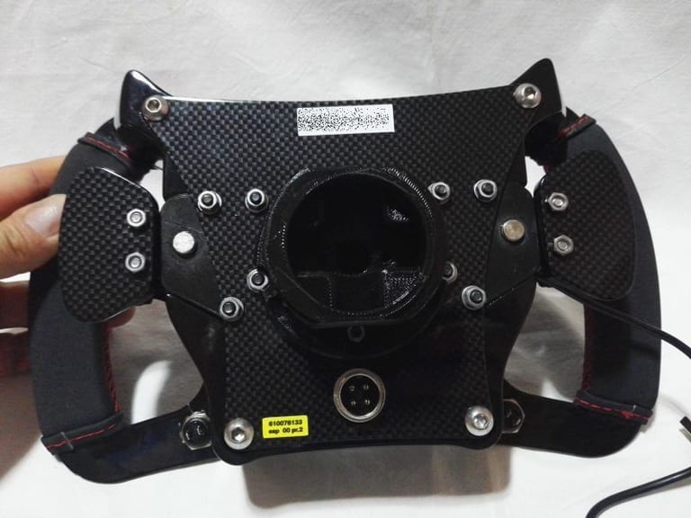 f1_max_rear_1