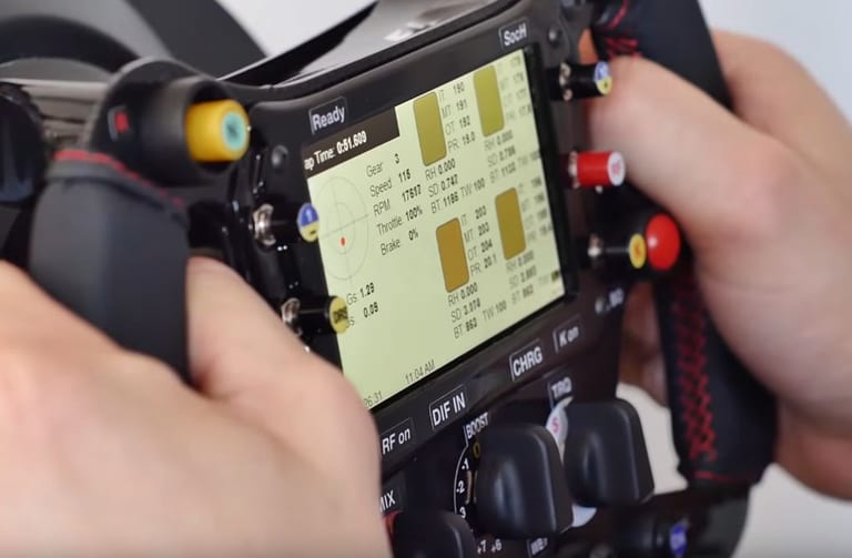 srf1011_lcd2