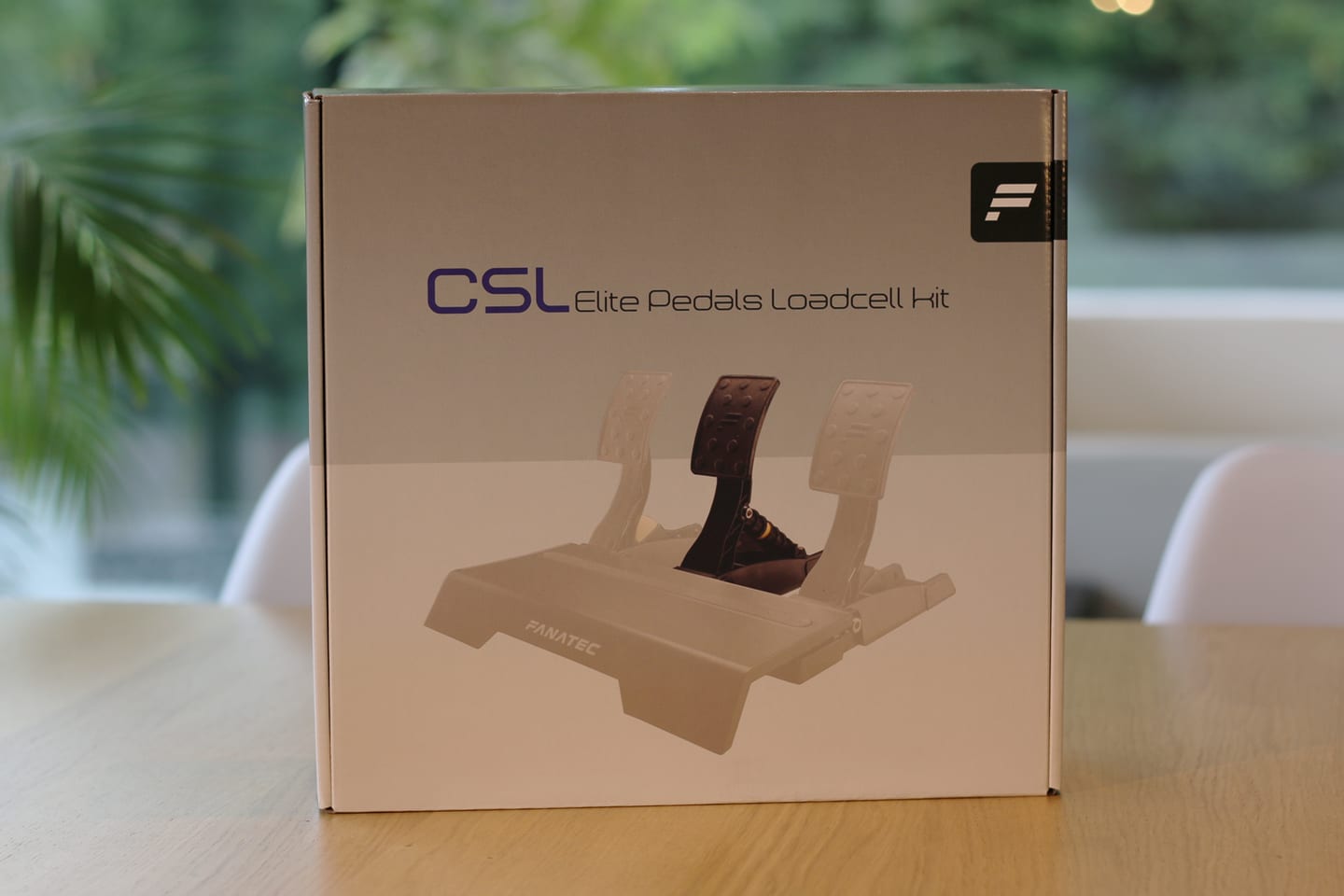 box_fanatec_01