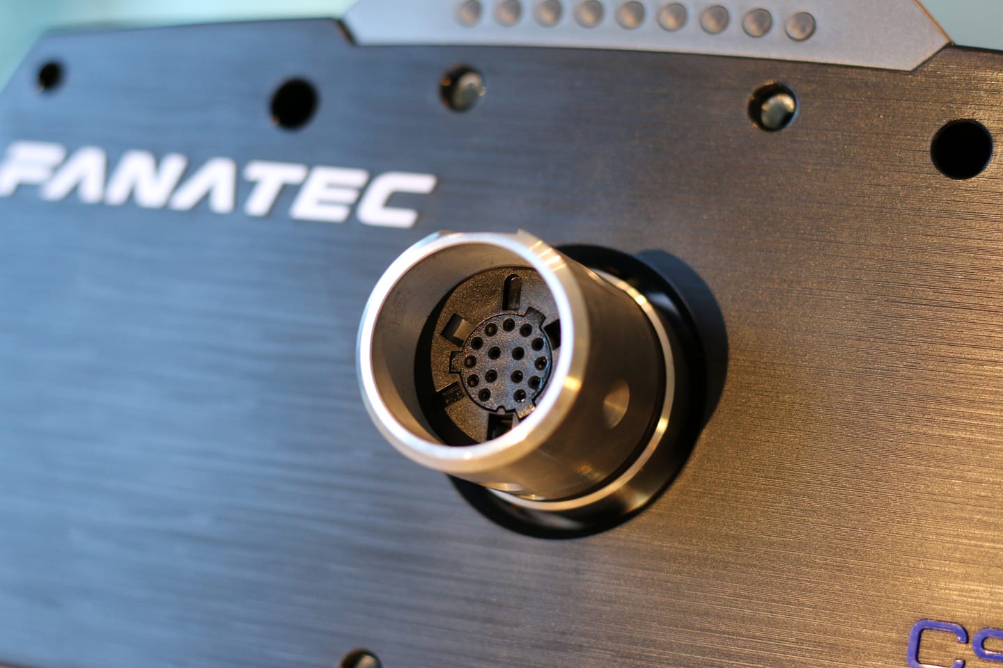 fanatec_quick_release2