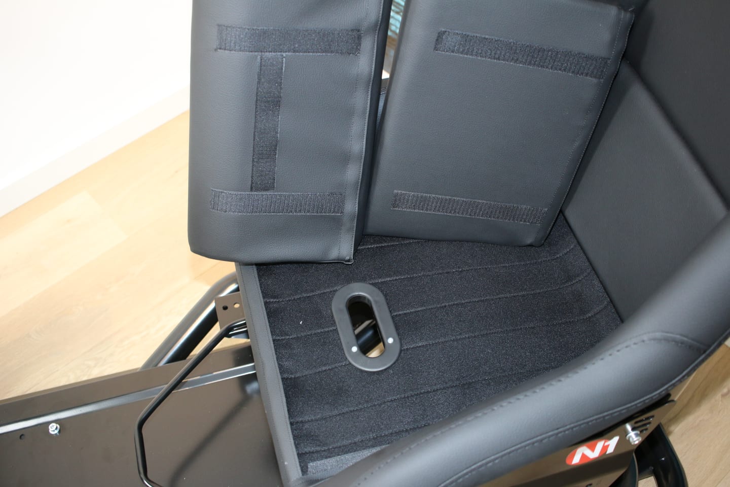 Rseat_playSeat_Rigs (4)