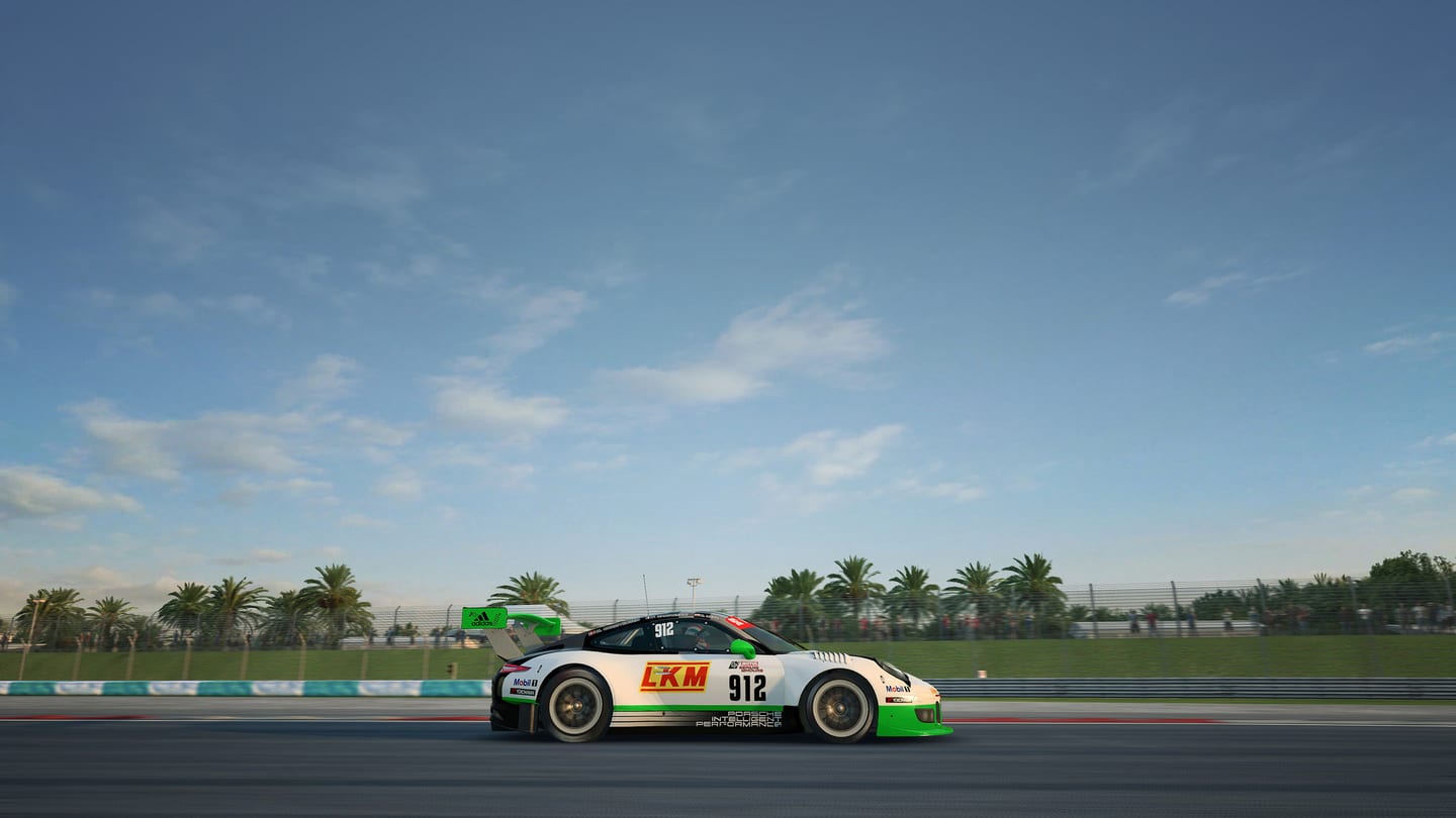 Raceroom Porsche 911 R (10)