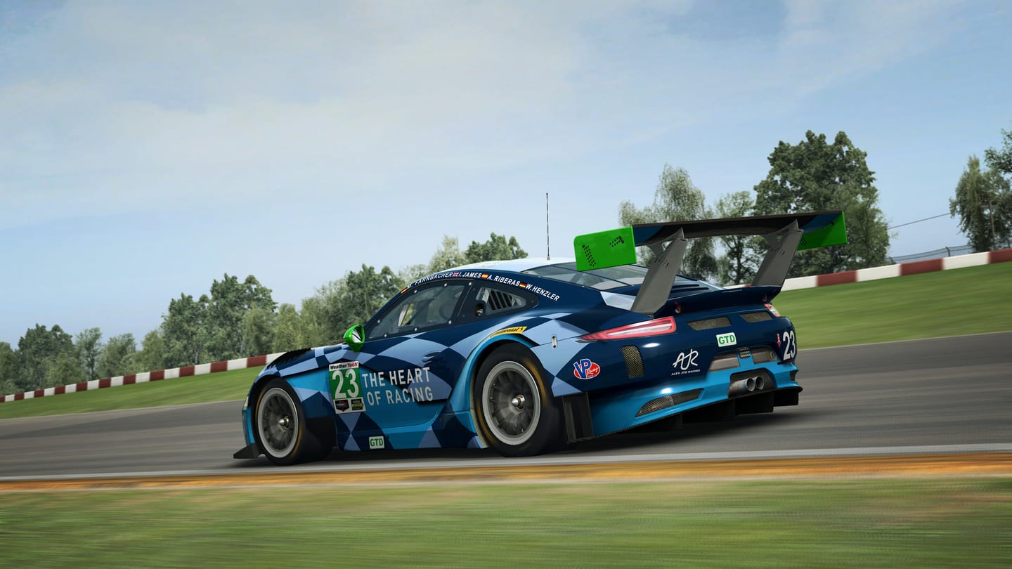 Raceroom Porsche 911 R (27)