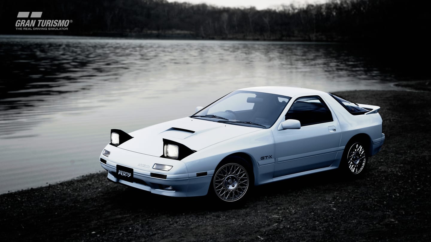 Gran-Turismo-Sport-version-1.15-Mazda-RX-7-GT-X-FC-90-N200-2