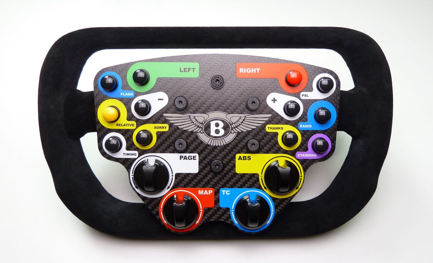 Réplique du volant de la Bentley GT3 par SSRG