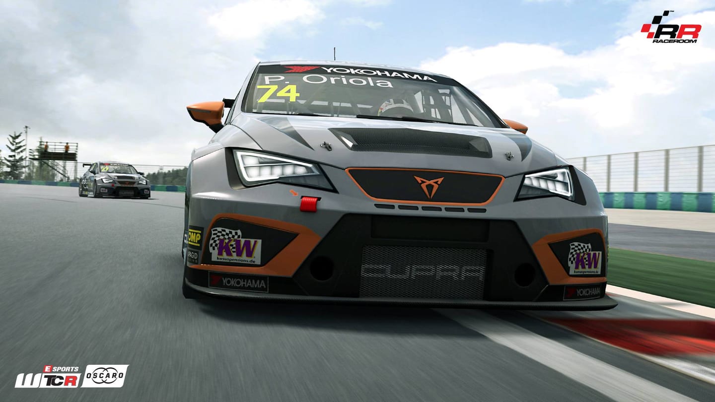 WTCR raceroom (3)