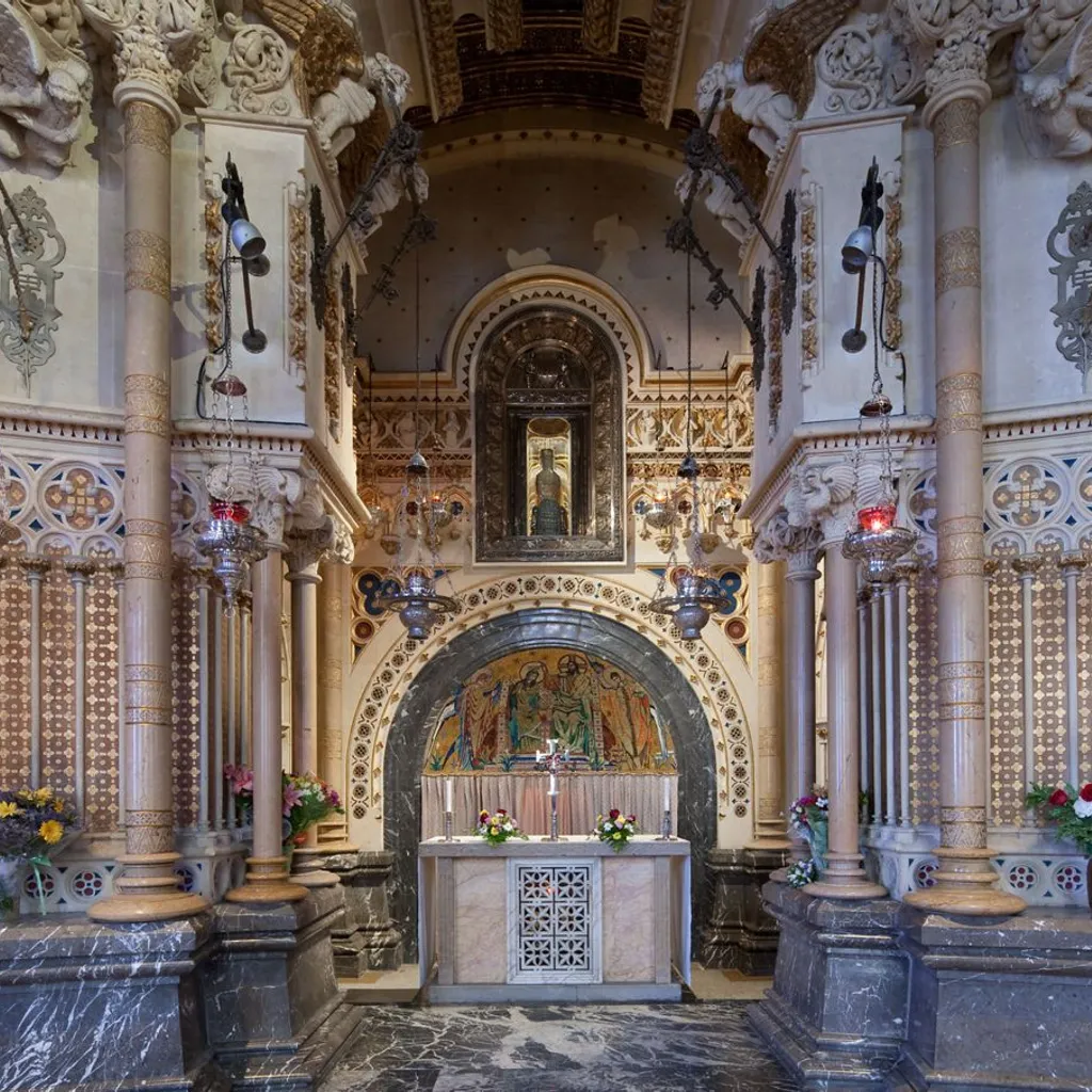 Santa Maria de Montserrat - 1