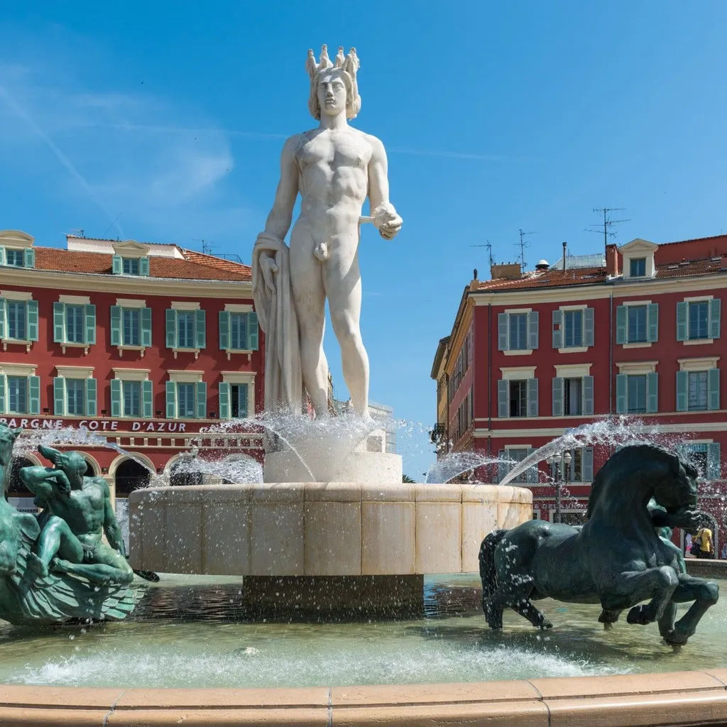 Place Massena - 4