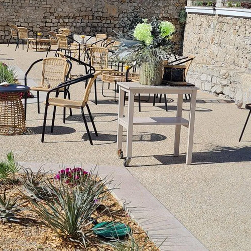 Restaurant Les Vieux Murs - 1