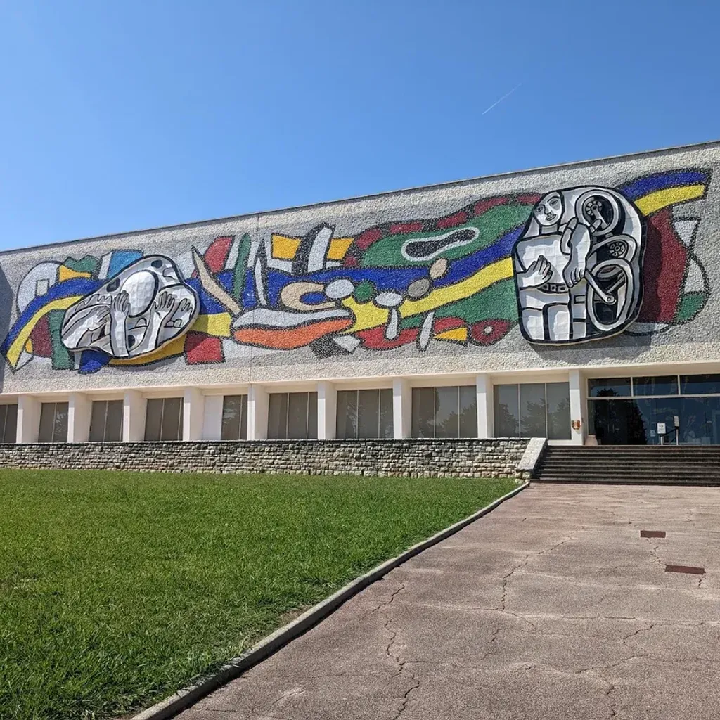 Fernand Léger National Museum - 8